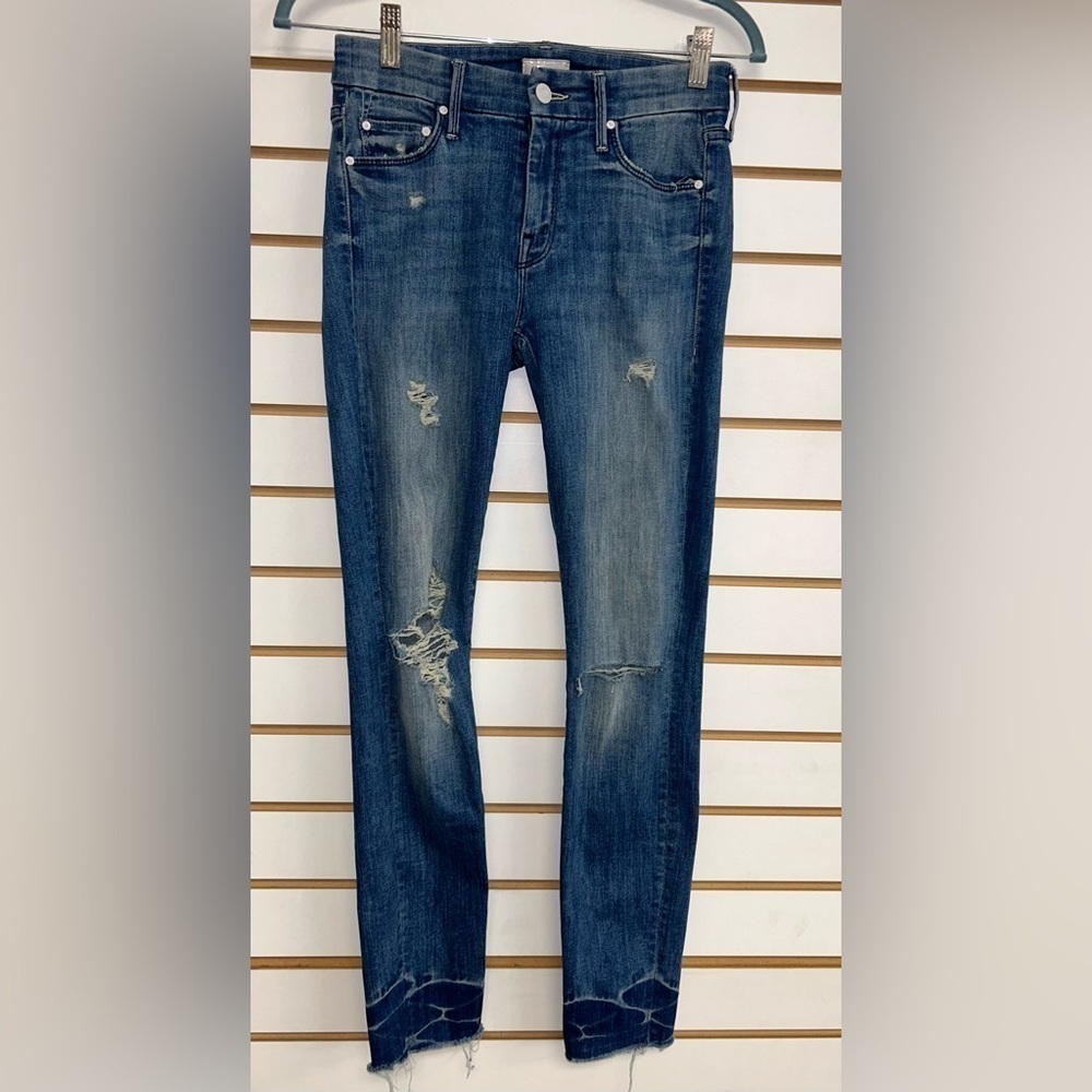 MOTHER Looker Ankle Fray Distressed Jeans‎ in Naughty Intentions Wash- Size 24